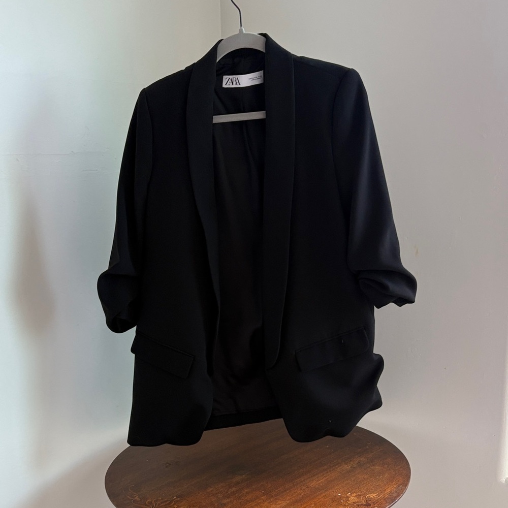 Zara Women's Classic Black Blazer